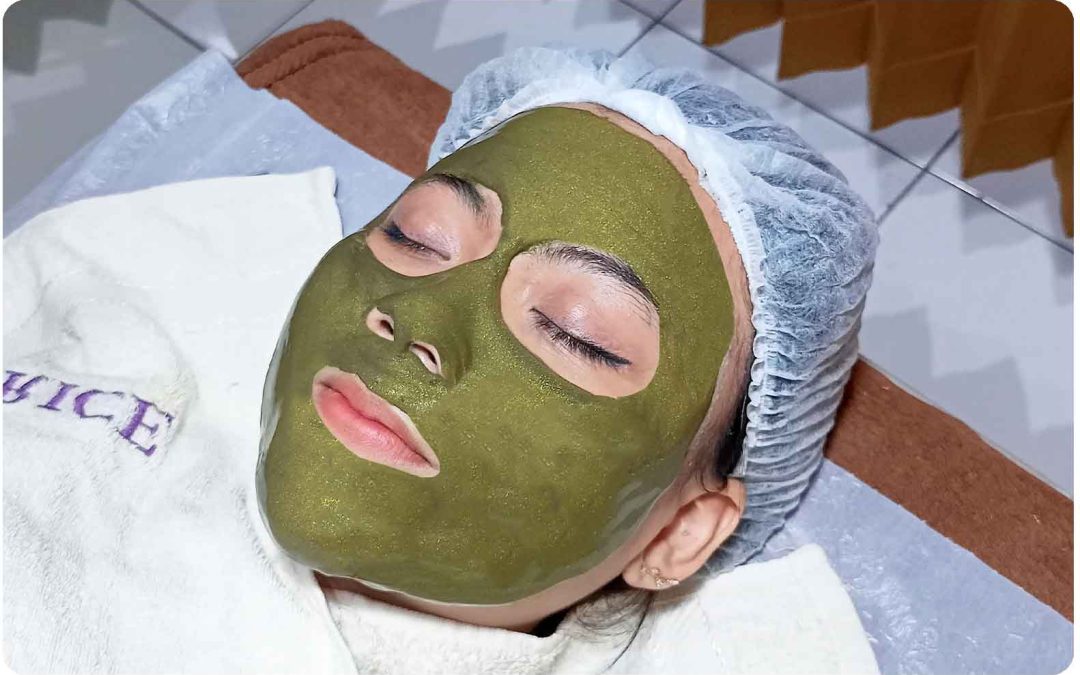 FACIAL TREATMENT